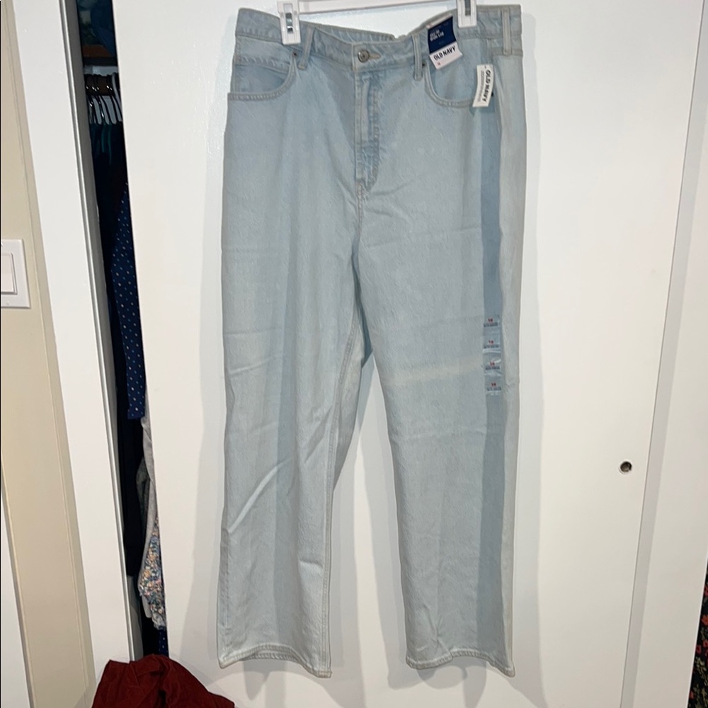 Old Navy Extra High-Rise Sky-Hi Wide Leg Jeans
